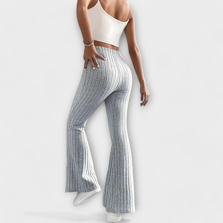 Jennifer – Pantalon Évasé Élégant