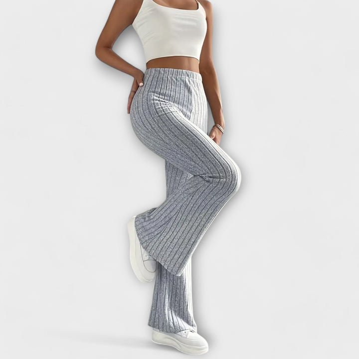 Jennifer – Pantalon Évasé Élégant