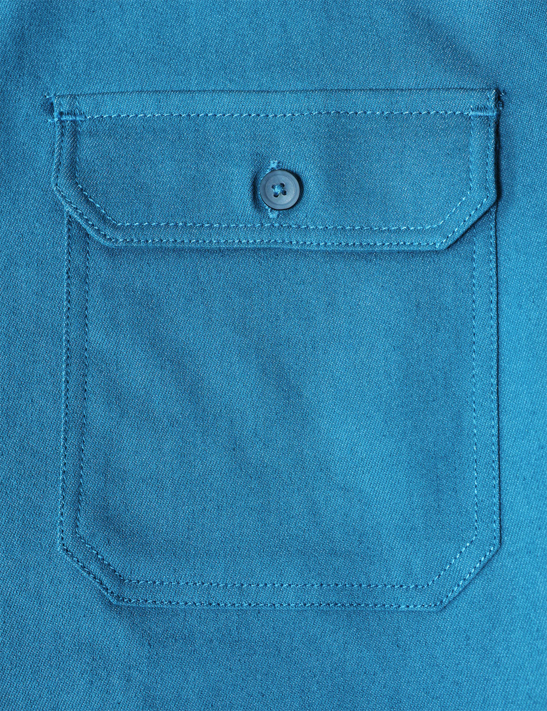 Chemise boutonnée à manches longues en jean pour homme