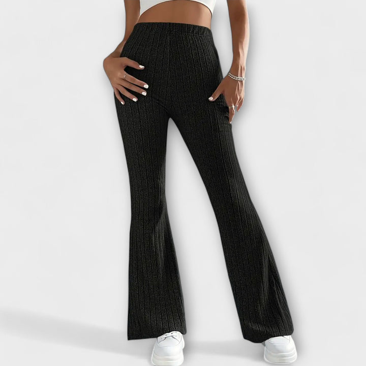 Jennifer – Pantalon Évasé Élégant